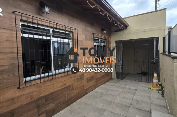 Casa com 3 dormitórios à venda no bairro Bela Vista - São José .