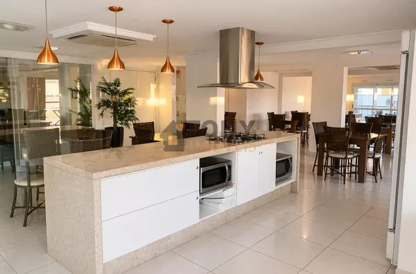 Apartamento de 2 dormitórios sendo 1 suíte com 2 vagas localizado no bairro Abraão - Florianópolis - Foto 8
