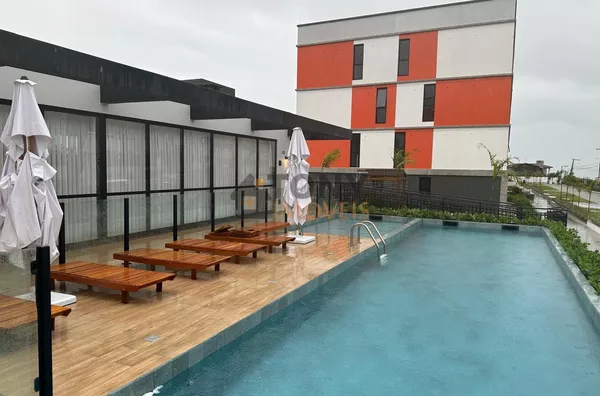 APARTAMENTO 2 QUARTOS EM CONDOMINIO COM PISCINA