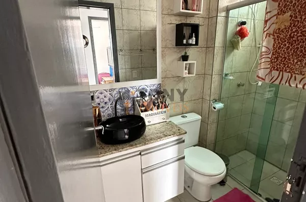 APARTAMENTO EM BIGUAÇU COM 2 QUARTOS 