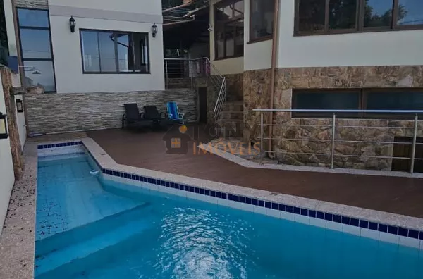 Casa exclusiva pé na areia com 3 suítes e com piscina de frente para o mar localizada em São Miguel - Biguaçú - SC