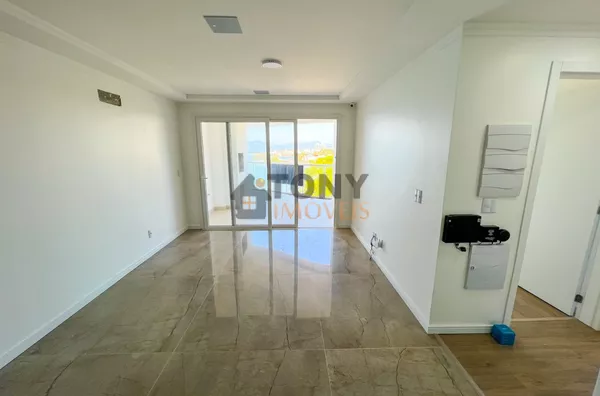 COBERTURA COM VISTA MAR SENDO 4 SUÍTES