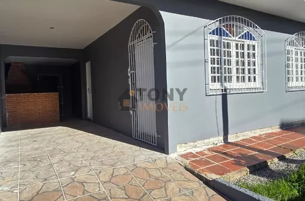 Casa à venda de 3 dormitórios sendo 1 suíte averbada localizada no bairro Jarim Cidade - São José - SC