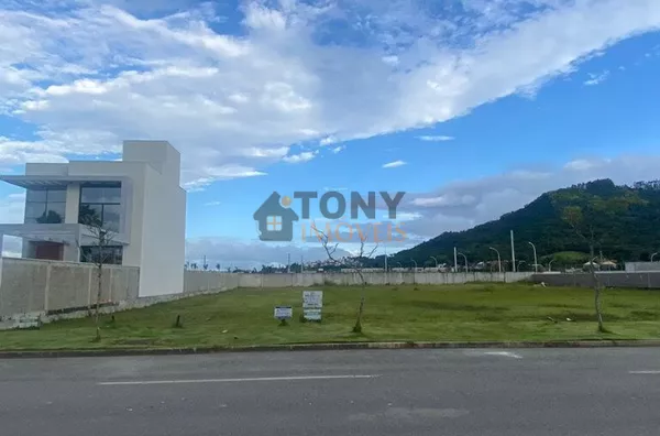 TERRENO MUITO BEM LOCALIZADO NO DELTAVILLE