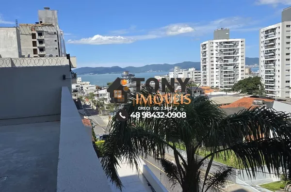 Apartamento de 2 dormitórios com suíte e 2 vagas em Barreiros - São José.