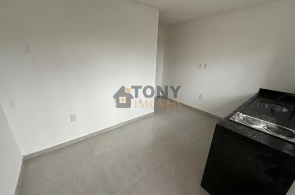 STUDIO COM 1 QUARTO SEMI MOBILIADO FLORESTA -