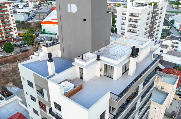 COBERTURA - PISCINA PRIVATIVA - 2 VAGAS-  FLORESTA SÃO JOSÉ/SC 