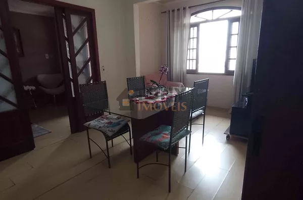 Casa 3 quartos no Roçado - Aceita permuta 