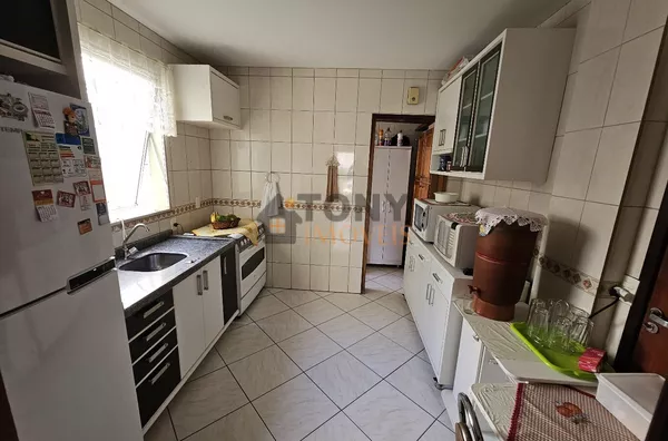 AMPLO APARTAMENTO NO ESTREITO COM 3 QUARTOS - Foto 6