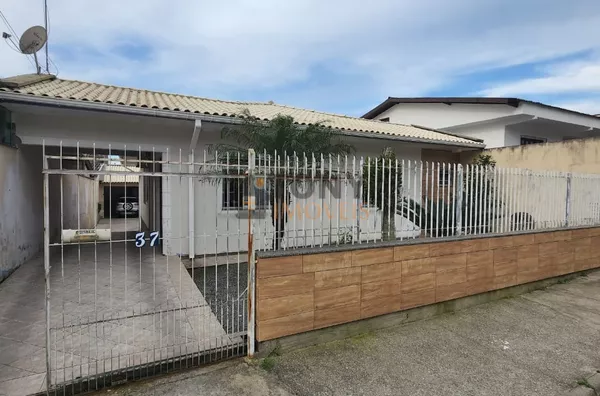 Casa para venda 3 quartos com suíte no bairro Serraria 