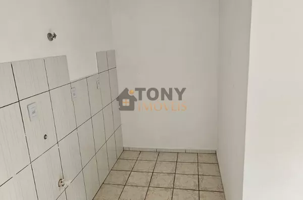 APARTAMENTO COM 2 QUARTOS NA SERRARIA