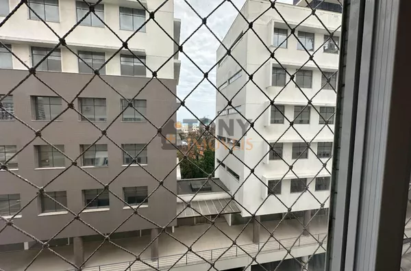 APARTAMENTO 3 QUARTOS 1 VAGA BEM LOCALIZADO NO ROÇADO 