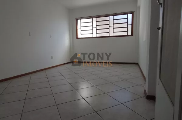 CASA GRANDE COM 3 QUARTOS NOSSA SRA DO ROSARIO