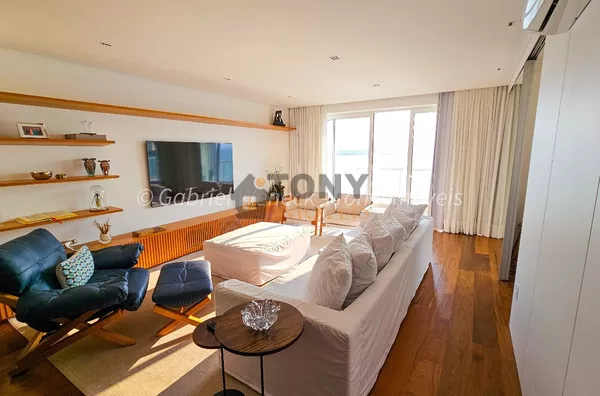 APARTAMENTO NA BEIRA MAR COM 3 SUITES EM FLORIANOPOLIS 