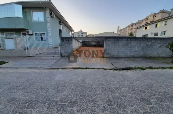 ÓTIMO TERRENO EM AREIAS PLANO PERTO DE COMÉRCIO
