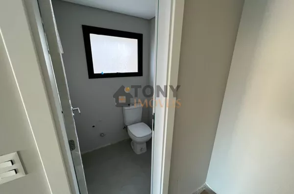 LOJA COM MEZANINO - COQUEIROS