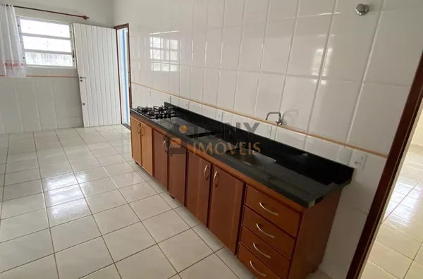 CASA À VENDA DE 4 DORMITÓRIOS SENDO 1 SUÍTE, CAMPECHE, FLORIANOPOLIS - SC