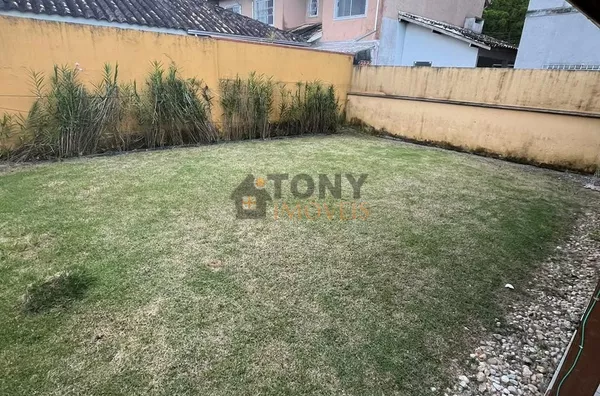 CASA COM 2 DORMITÓRIOS - VAGA PARA 3 CARROS - Foto 9