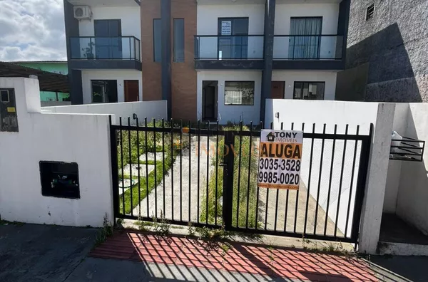 SOBRADO COM 2 SUÍTES 