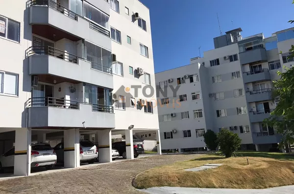 3 quartos com suíte , sacada com churrasqueira , elevador 