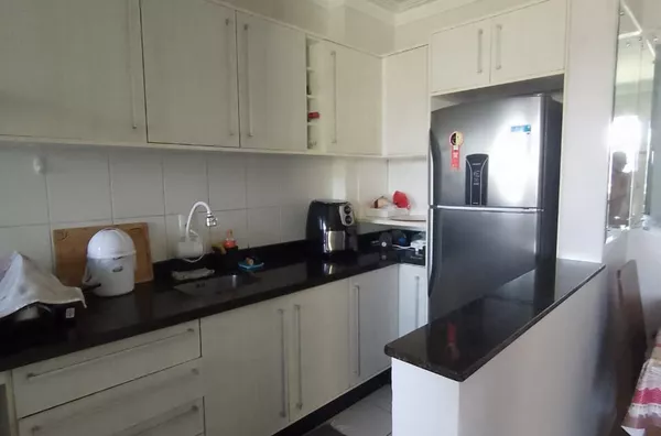 APARTAMENTO COM 2 QUARTOS PERTO DO BISTEK AV DAS TORRES 