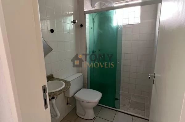 Apartamento de dois dormitórios com vaga de estacionamento - Foto 12
