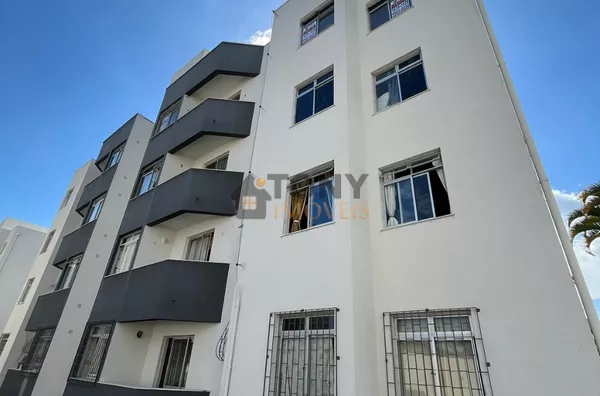 2 quartoS,  N. Sra. do Rosário. 4º ANDAR SEM ELEVADOR.