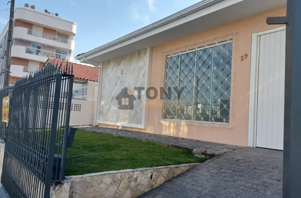 CASA COM 3 QUARTOS EM BARREIROS