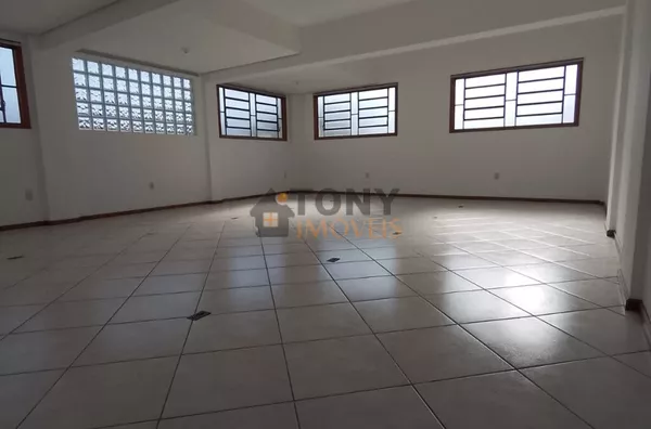 CASA GRANDE COM 3 QUARTOS NOSSA SRA DO ROSARIO