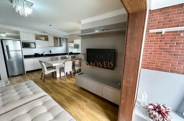 APARTAMENTO COM 2 QUARTOS NA AV DAS TORRES AO LADO DO BISTEK