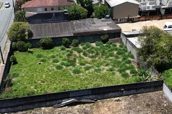 TERRENO COMERCIAL E RESIDENCIAL COM 696M²