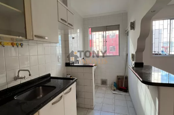 Apartamento de dois dormitórios com vaga de estacionamento - Foto 6