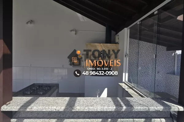 Casa com piscina de 3 dormitórios sendo 1 suíte localizada no bairro Areias - São José - SC. - Foto 10