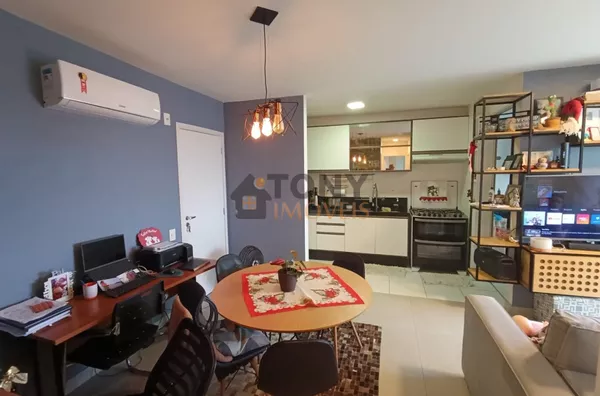 APARTAMENTO 2 QUARTOS ANDAR ALTO COM VISTA INCRIVEL
