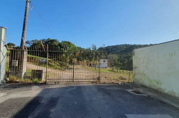 Casa mista com terreno de 448 m2 à venda no bairro Bela - Vista - São José - SC - Foto 20