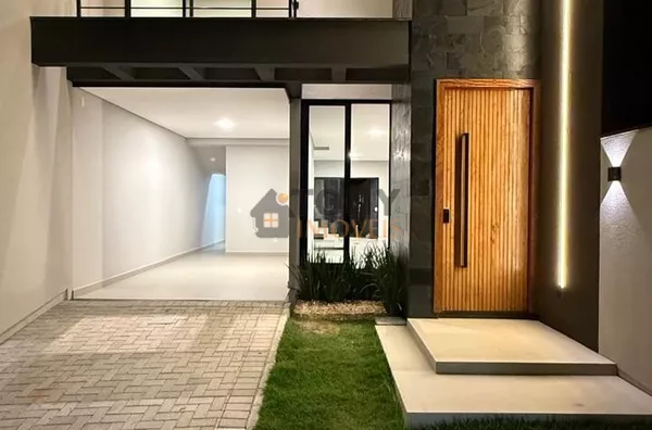 Sobrado de alto padrâo de 153m2, 3 dormitórios sendo1 suíte localizado no bairro Ipiranga - São José - SC 