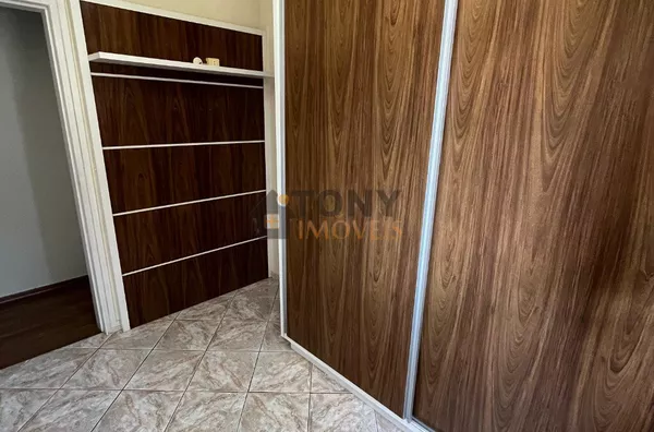 Ap Capoeiras, Fpolis, 3 dorm, 1 banheiro, vaga rotativa.