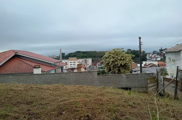 TERRENO COM 360M2 NO REAL PARQUE