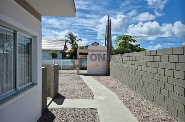 Prédio com 3 apartamentos independentes – perfeito para morar + investir ou gerar renda, localiza na praia do Sonho - Palhoça. - Foto 16