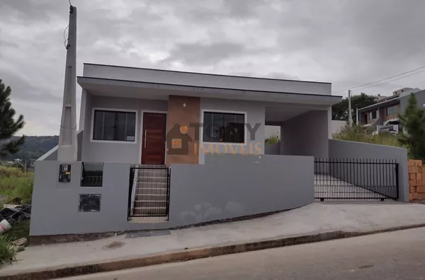 Linda casa de 3 dormitórios sendo 1 suíte no loteamento Alta Vista - São José