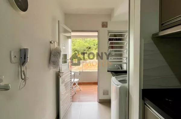 Apartamento de 2 dormitórios semi - mobiliado com 2 vagas de garagem, localizado no Bairro Ipiranga - São José - SC. - Foto 7