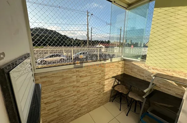 APARTAMENTO TERREO COM 2 QUARTOS E CHURRASQUEIRA AREIAS