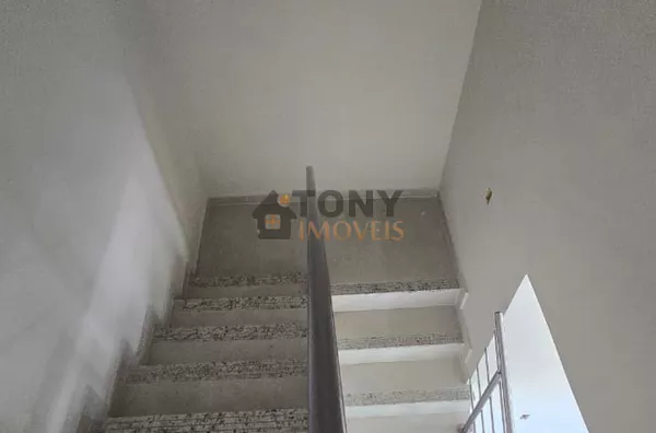 Lindo Sobrado de 3 dormitórios sendo 1 suíte localizado no Sertão do Maruim - São José -SC - Foto 6