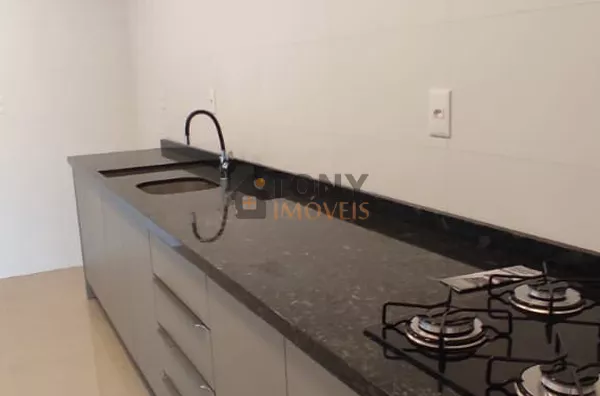 APARTAMENTO DE 2 QUARTOS COM SUÍTE - FLORESTA 