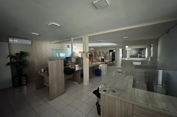 GALPÃO COM 2000M² PRIVATIVOS PERTO DA BR EM BIGUAÇU