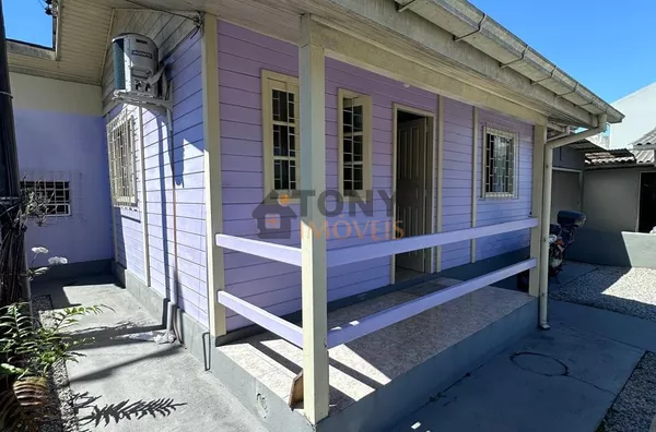 TERRENO BEM LOCALIZADO EM AREAIS COM 250M2