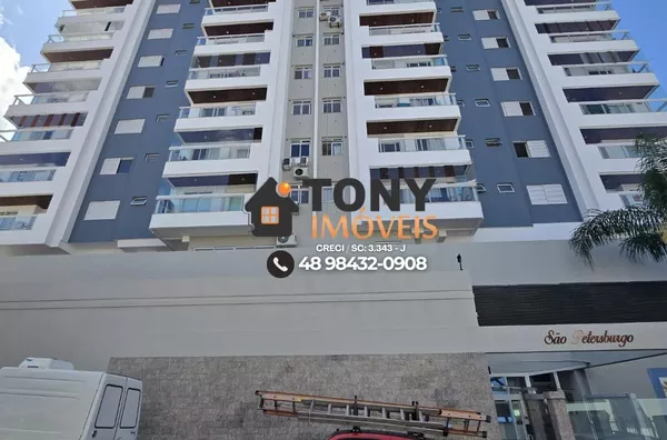 Apartamento de 2 dormitórios com suíte e 2 vagas em Barreiros - São José.