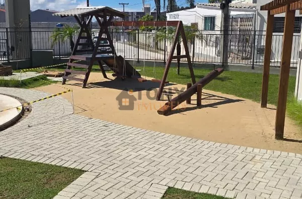 Apartamento de 2 dormitórios com cozinha e box para Locação no bairro Nossa Senhora do Rosário - São Jose - SC
