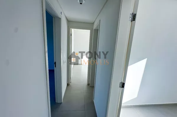 SOBRADO COM 3 QUARTOS 99M2 BEM LOCALIZADO - Foto 13