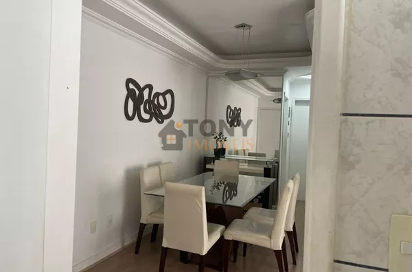 APARTAMENTO PERTO DA BEIRA MAR 2 QUARTOS BEM LOCALIZADO